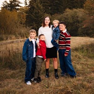 Meet your Posher, Carly